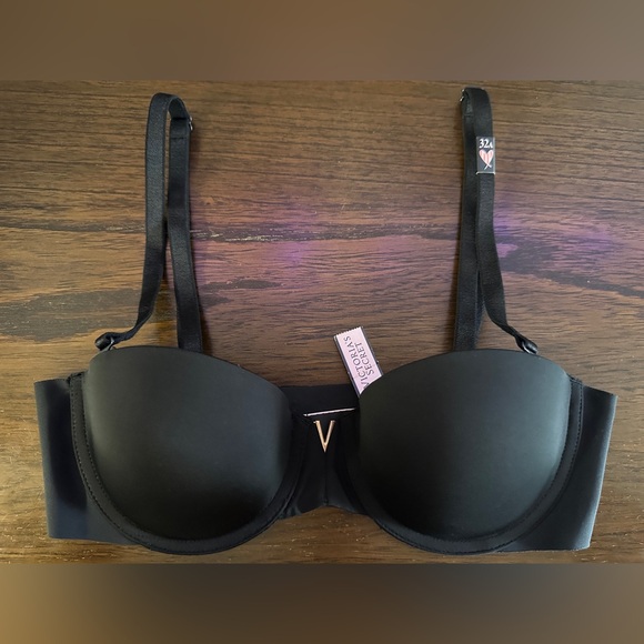 Victoria's Secret Other - NWT Victoria's Secret Bare Illusions Smooth Uplift Strapless Bra Black 32A